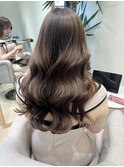 小顔薄めバンググレージュレイヤーロング前髪パーマ黒髪