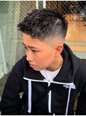 1608ハイライトグレージュハイトーンカラー刈り上げ短髪ショート