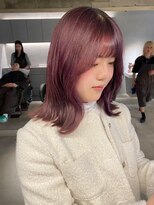 リール(rire)&nbsp;デザインカラーレイヤーカットウェットヘア夏オリーブベージュ