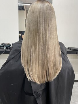 ソル(sol) ハイトーンベージュ×艶髪