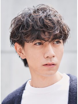 レタッチ バイ フィフス 天神大名(RETOUCH by fifth) 天神大名シャドウパーマメンズカットラウンドマッシュ30代