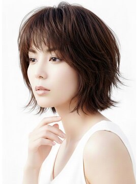 ウェービーレイヤードボブ