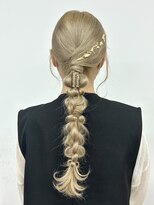 レブルーム(rebloom)&nbsp;編みおろしロングヘア