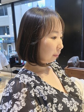 ザザ ZA/ZA 神楽坂 柔らか黒髪ボブ　〈神楽坂　美容室〉