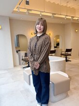 ユニ(yuni)&nbsp;莉子 