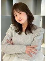 クィーンズガーデンバイケーツーギンザ(QUEEN’S GARDEN by K two GINZA)&nbsp;くびれミディアムレイヤー/透明感ブラウンアッシュ