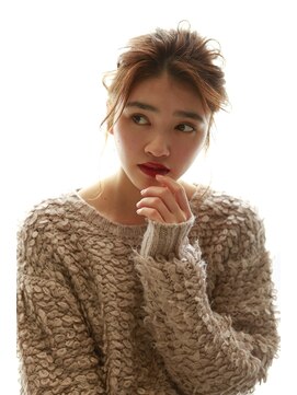 スタジオ エット(studio ett) 【studio ett.】定番シニヨンアレンジ