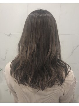 レイドバック(LAID BACK) 【LAIDBACK 代官山】ラベンダーアッシュの透け感あるスタイル