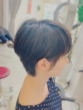 ジェイクラブ 土橋店(J CLUB) 丸みショート☆短いver.