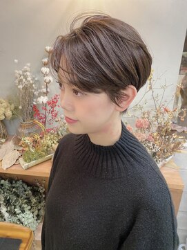 マロウ(mallow) 《花屋併設》ベージュショートカット@20代30代40代