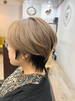 プシュケ(PSYCHE)&nbsp;30代40代こなれショート×アッシュベージュ