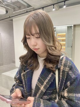 ヘアサロン ドット トウキョウ カラー 町田店(hair salon dot. tokyo color) 黒髪/グレーベージュ/レイヤーロング/前髪パーマ/ウルフ/町田