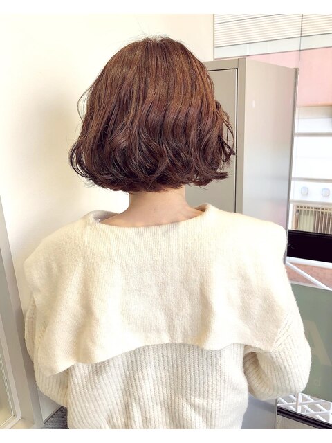 ピンクラベンダー　ボブヘアーの巻き髪ヘアセット