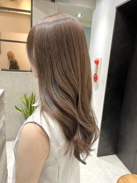 フェリア 渋谷(Feria) ミルクティーベージュカラー♪