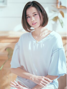 カバーヘア ブリス 北浦和(COVER HAIR bliss) かきあげバングｘ耳かけ大人美人切りっぱなしボブtk1北浦和