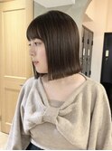 ミルクティーベージュぷつっとボブケアブリーチ 梅田
