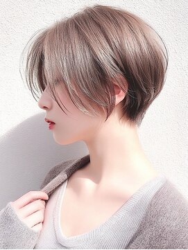 アビリタ(abilita) ハンサムショート　ボブ　透明感カ　オリーブベージュ　20代30代