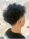 メンズ ツイストスパイラルパーマ スパイキーショート