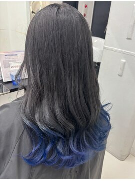 アライブ ハラジュク(ALIVE harajuku) 【ALIVE 夕貴】色落ちグレーのブルーグラデーションカラー