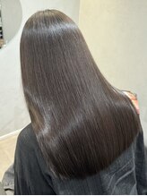 サロンドクオリア(Salon de Qualia)