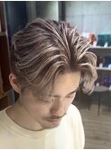 毛流れセンターパート海外風バレイヤージュニュアンスパーマ原宿