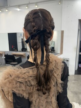 ガーデントウキョウ(GARDEN Tokyo) お呼ばれアレンジ/お呼ばれヘア/ヘアアレンジ/ツインアレンジ