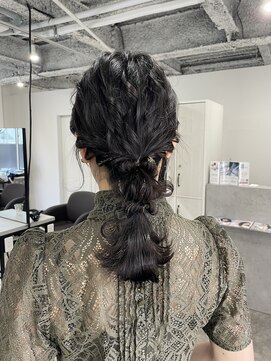 編みおろしスタイル