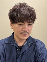 ザメンバイリオス(THE MEN. BY LIOS)&nbsp;ゆるめ無造作パーマで周りを引き寄せ