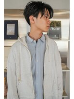 ロッジ(Lodge)&nbsp;毛流れフェザーパーマ×センターパート