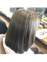 VAN COUNCIL 福井開発店(ヴァンカウンシル) 前下がりボブ