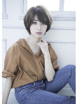 ラ フォルム(La forme) 大人可愛い小顔ひし形ショート