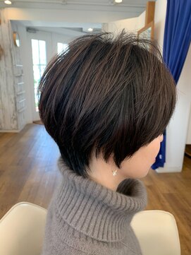 ブル(blu) 丸みショート