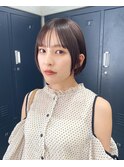 パープルブラウン　ショートボブ