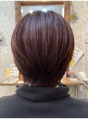 襟足スッキリレッドショートスタイル