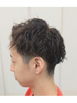 夜髪 卵形直毛にツイストスパイラルの香りを纏ったムースワックス和え