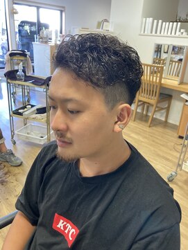 ナチュラル(Natural) 【メンズ短髪パーマ】