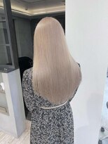 ルーブ トウキョウ(Loob. TOKYO) ハイトーンミルクティーカラー【韓国風、池袋、ケアブリーチ】