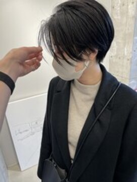 ムア(mua) 【mua/鳳/ハンサムショート】