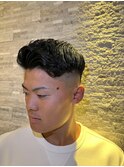 アイロンパーマ×フェード   バーバースタイル