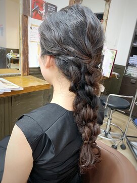 グレースモア(Grace More) （久留米／村山）ロング編みおろし