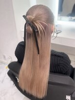 ヘアーメイクサロンアール(hair make salon R)&nbsp;リボン風カチモリハーフアップ