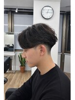 アイトーキョープラスシー 横浜(AI TOKYO+Sea) MEN’S横浜/センターパート/フェザーパーマ/毛流れパーマ/高島町