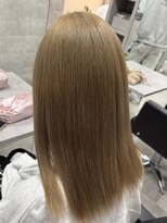 ルイス(L'wis)&nbsp;渋谷 ハイトーン 学割  ベージュ ブリーチなしカラー