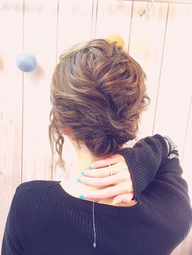 ボア トウキョウ(Voix Tokyo) 無造作ワンロールアップスタイル