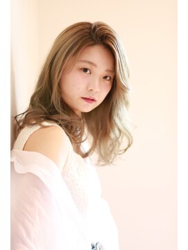ヘアーサロン エクラ(HAIR SALON eclat) 大人可愛いフェザーカールロング/ハイトーンカラー
