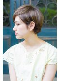 ジェンダレス×細目ハイライト×小顔耳掛けショート
