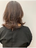 大人かわいいくびれミディラベンダーインナーカラー