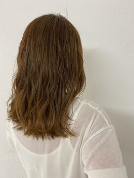 アングゥ ウル(ungu ul) 明るめブラウン