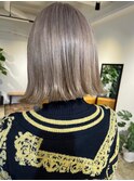 艶々くびれカット_スノーグレージュ_