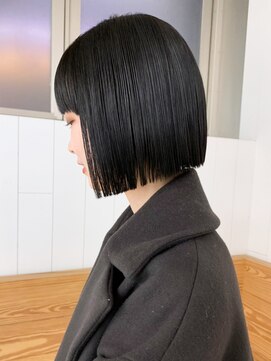 アイティーバイアルバム 藤沢店(IT by ALBUM) ぷつっとボブ_外ハネボブセクションカラーペール_ba380751